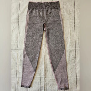 Victoria’s Secret Pink Size Medium Seamless Leggings Active Pants Gym Training